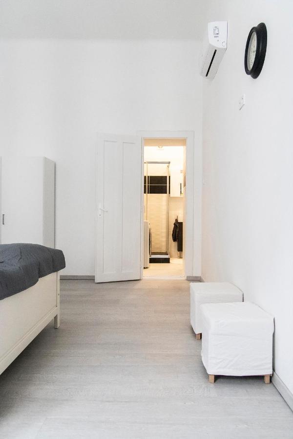 Dora Apartment Near Buda Castle With Parking! Budapest Exterior photo
