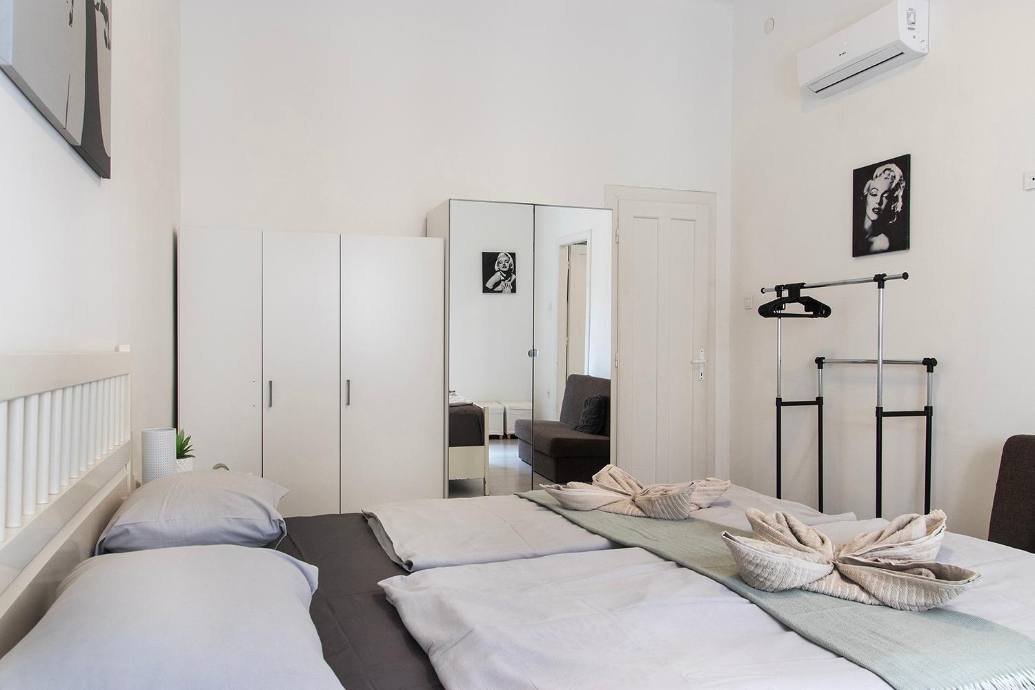 Dora Apartment Near Buda Castle With Parking! Budapest Exterior photo